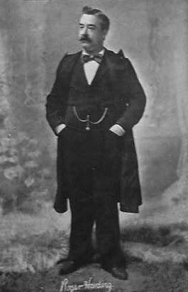 Fichier:Roger Harding Photo.jpg